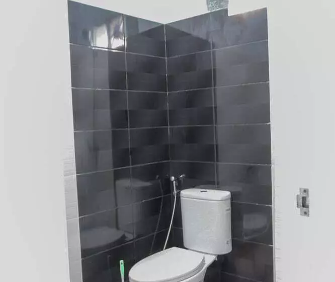 Majatalo Two Made's Guest House