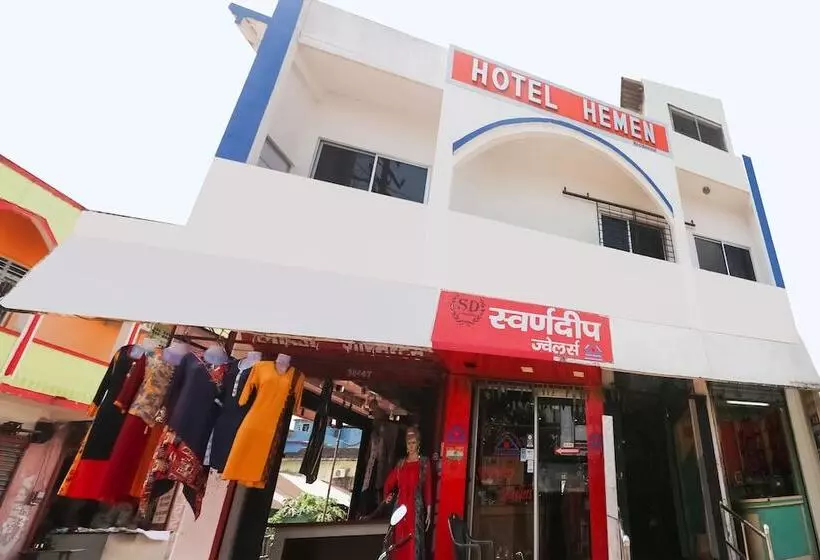 Spot On 60195 Hotel Rajvansh