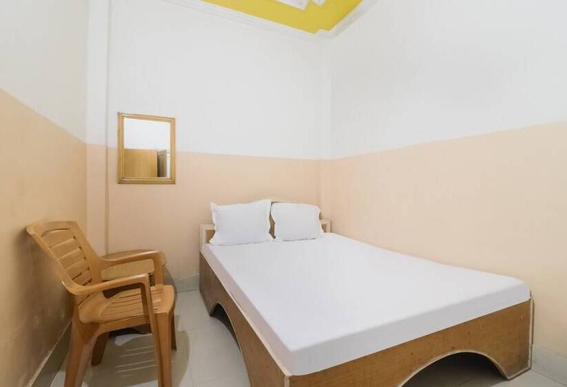 Spot On 60195 Hotel Rajvansh