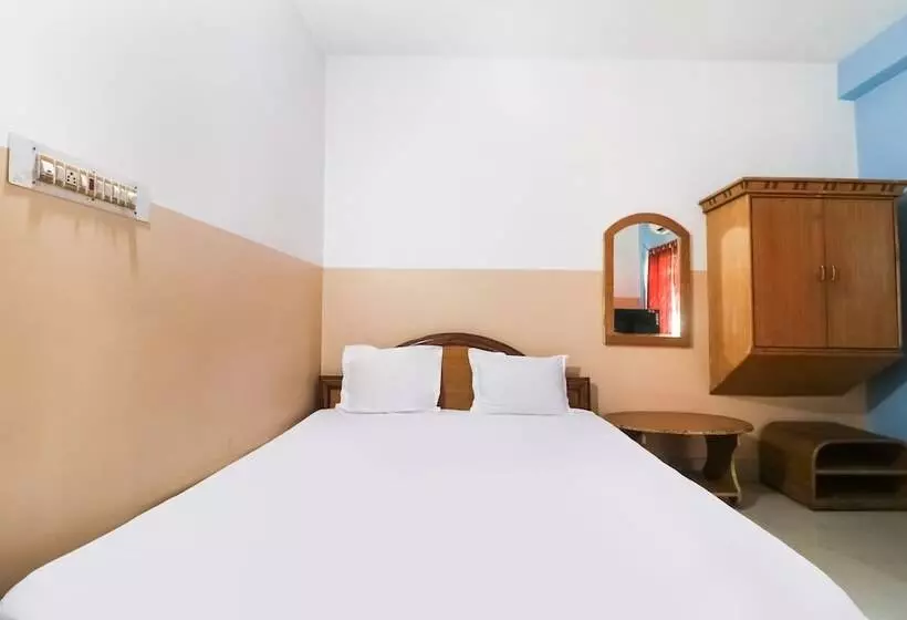 Spot On 60195 Hotel Rajvansh