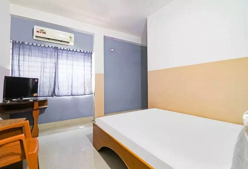 Spot On 60195 Hotel Rajvansh