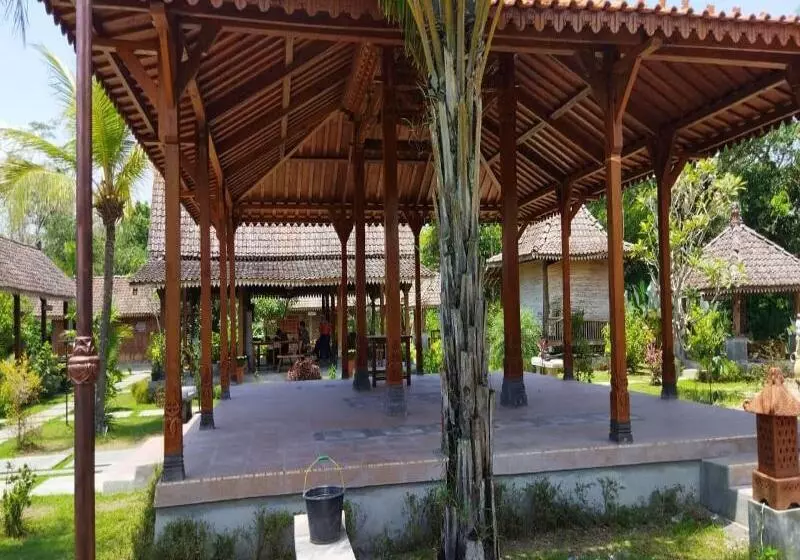 Borobudur Bed & Breakfast   Hostel