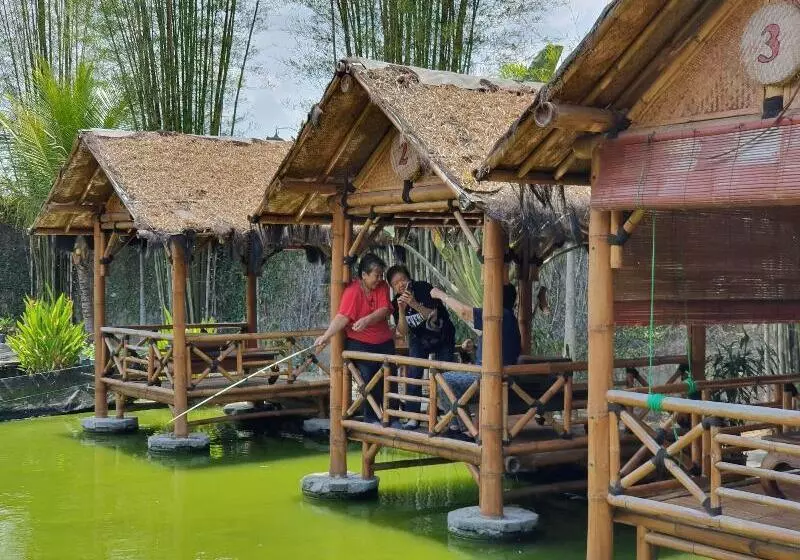 Borobudur Bed & Breakfast   Hostel