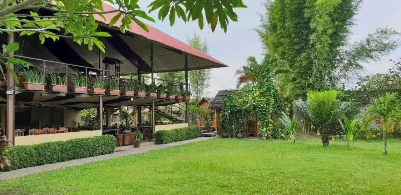Borobudur Bed & Breakfast   Hostel