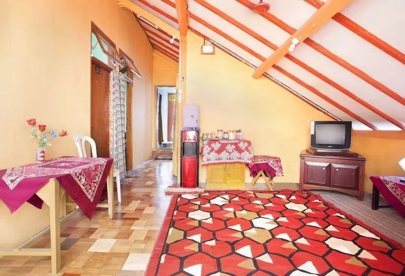Ostello Spot On 2514 Homestay Ortegha