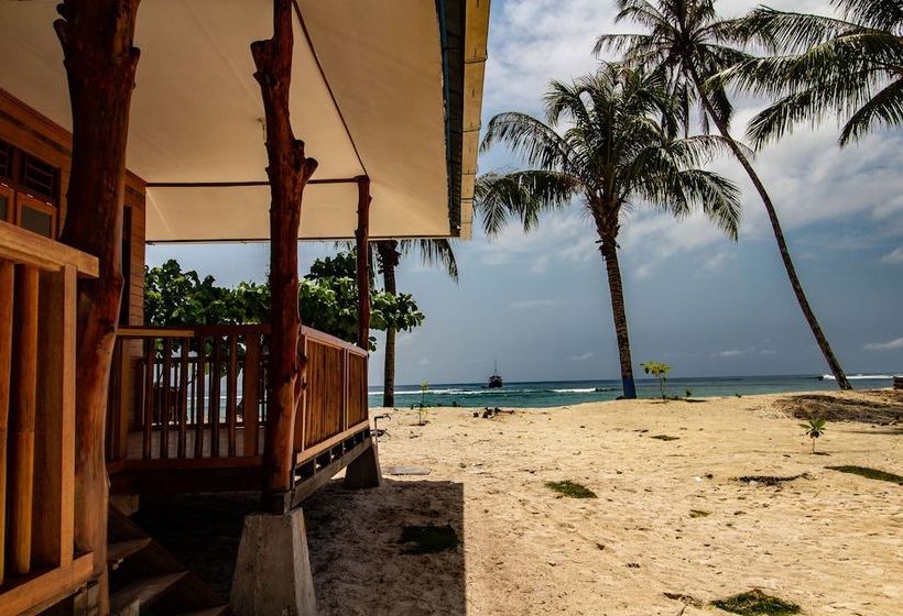 צימר Lances Right Villas Katiet