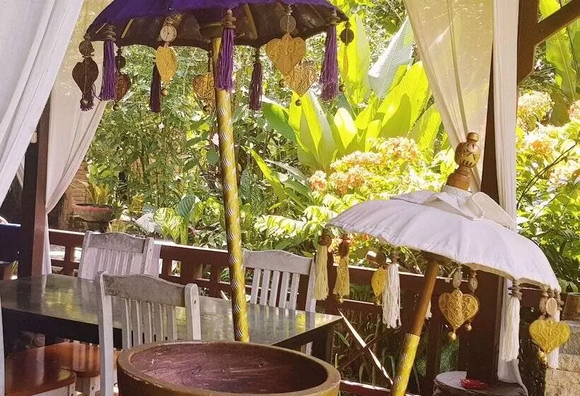 Aamiaismajoitus (B&B) Thousand Hills Ketambe ,room And Treking