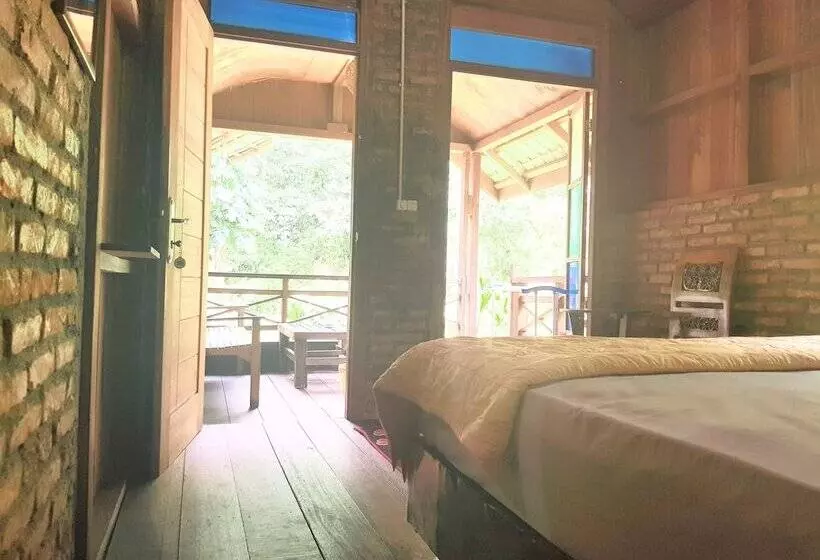 Aamiaismajoitus (B&B) Thousand Hills Ketambe ,room And Treking