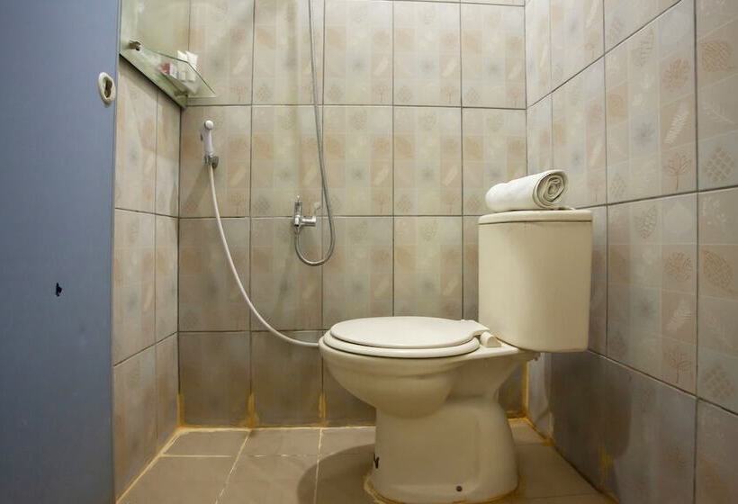 Отель Apple By Oyo Rooms