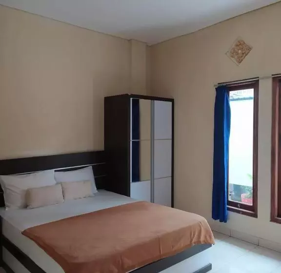 Hotelli Bantan Guesthouse Canggu