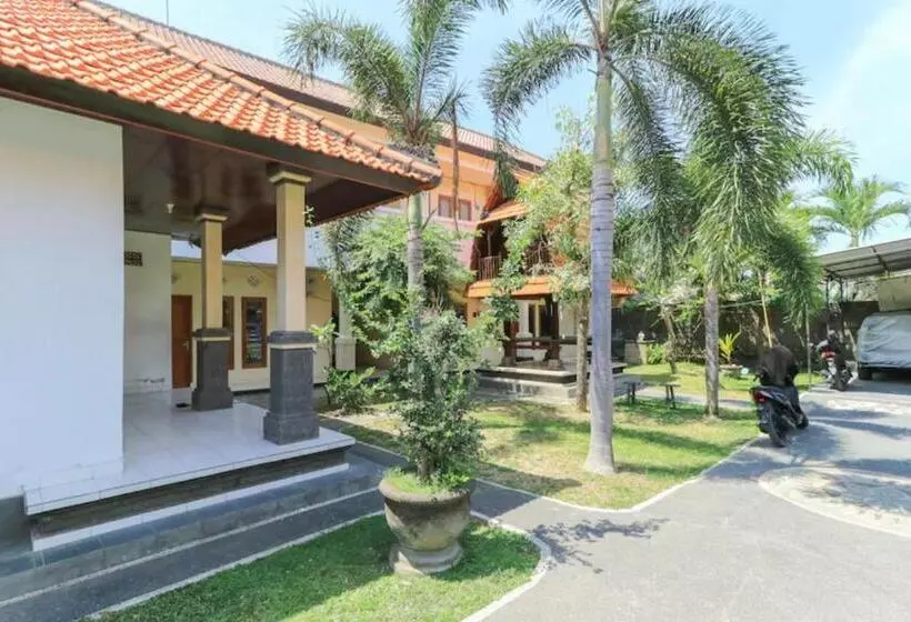 Hotelli Bantan Guesthouse Canggu