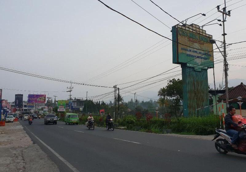 Hotel Cisarua Indah