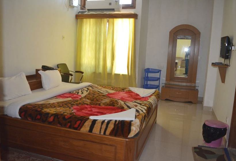 فندق Kaziranga Continental