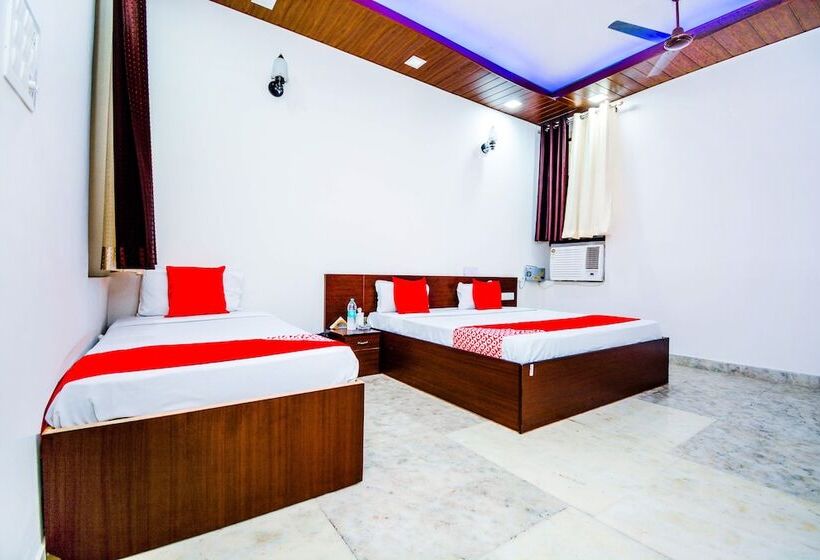 호텔 Mubarak By Oyo Rooms