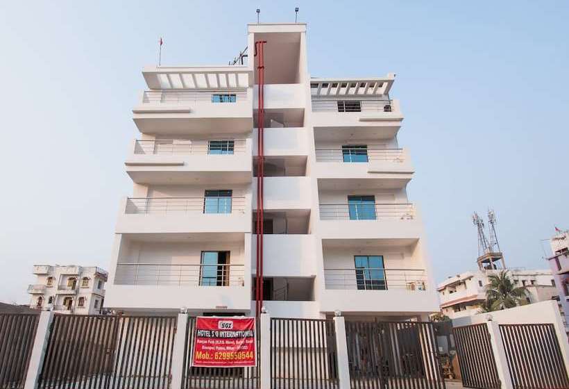 ホテル S G International By Oyo Rooms