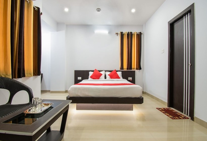 ホテル S G International By Oyo Rooms