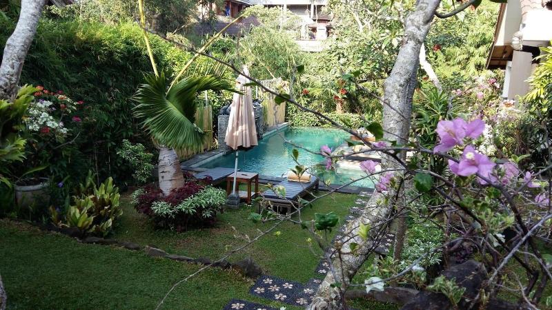 Пансион Desak Putu Putra Hidden