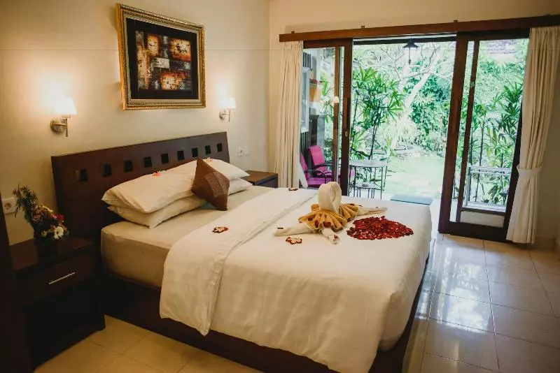 ペンション Desak Putu Putra Hidden