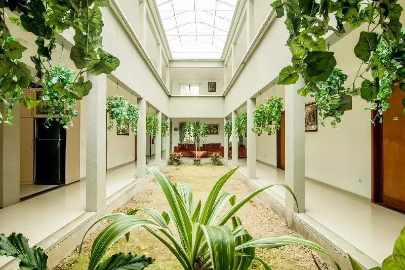 Majatalo Puri Gevana Guest House By Oyo