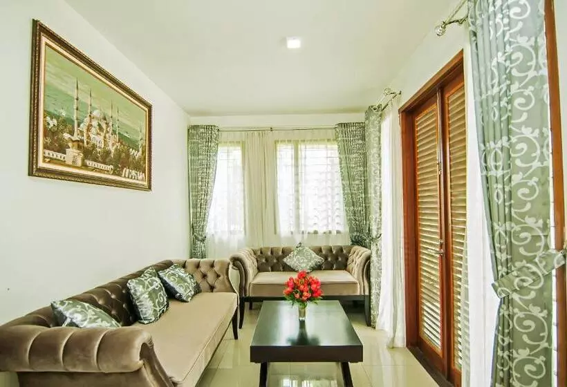 Majatalo Puri Gevana Guest House By Oyo