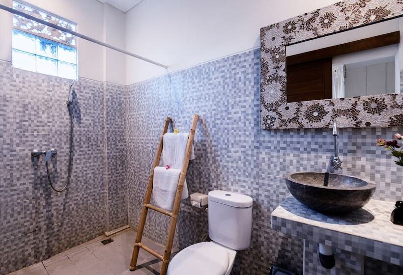 ペンション Sudani Bale Homestay