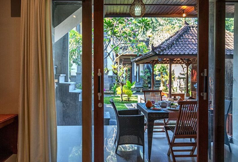 ペンション Sudani Bale Homestay