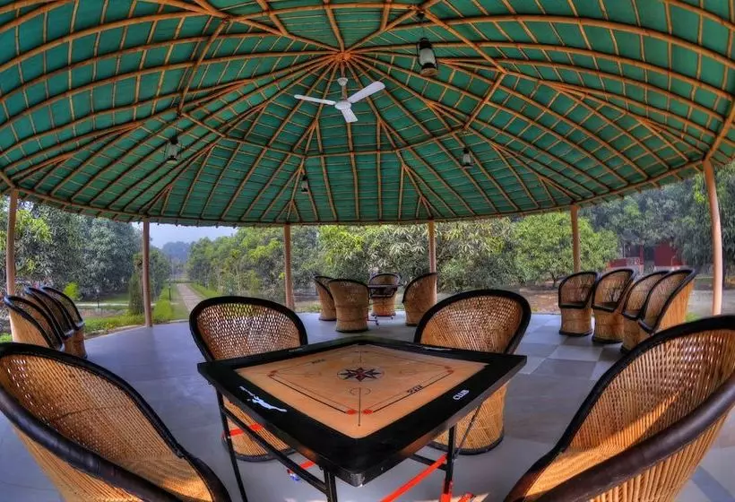 Lomakeskus Baghaan Orchard Retreat