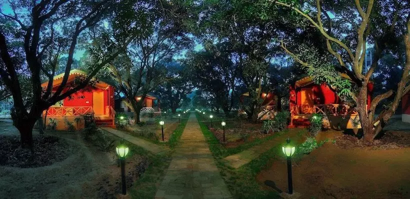 Lomakeskus Baghaan Orchard Retreat