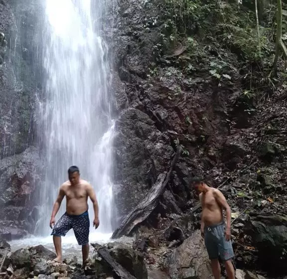 Retkeilymaja Beach Guest House