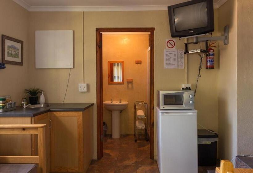 فندق Gamamadi Guest Farm