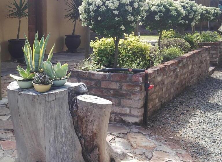 فندق Gamamadi Guest Farm