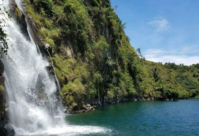 בית מלון כפרי Mas Cottages