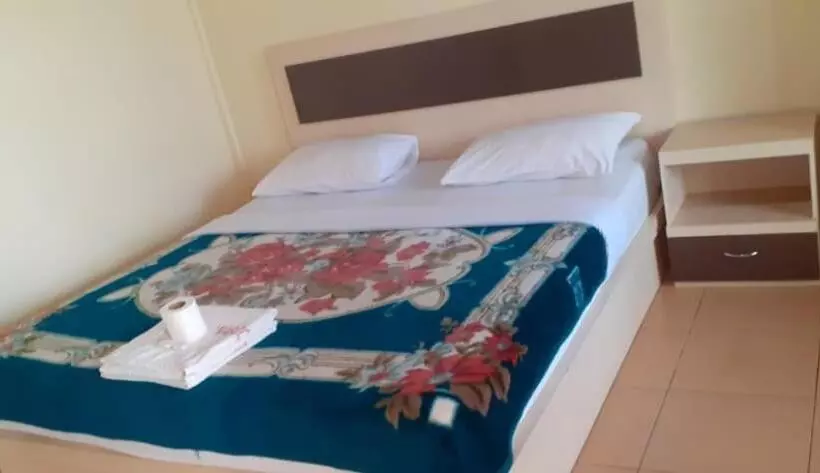 Hotelli Mas Cottages