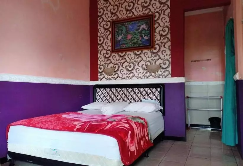 Hotelli Oyo 3020 Penginapan Citra Rasa