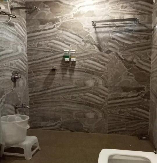 Szálloda The Grand Takshak