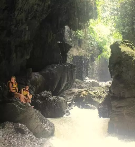 Pension Sadati Home Stay