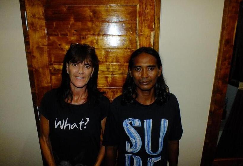 פנסיון Sadati Home Stay