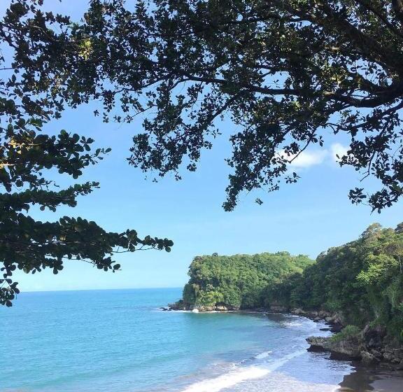 פנסיון Sadati Home Stay