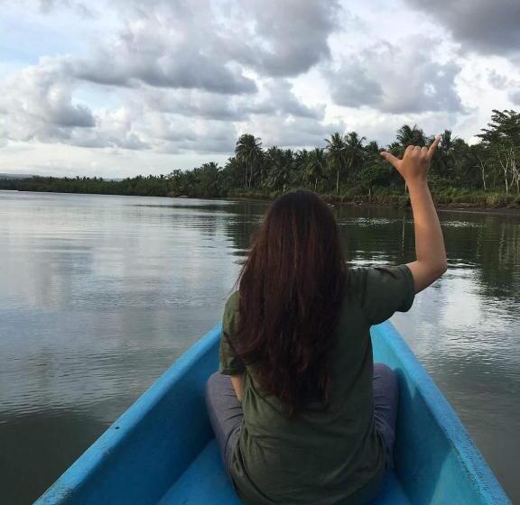 פנסיון Sadati Home Stay