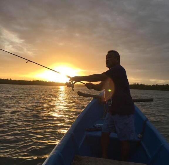 פנסיון Sadati Home Stay