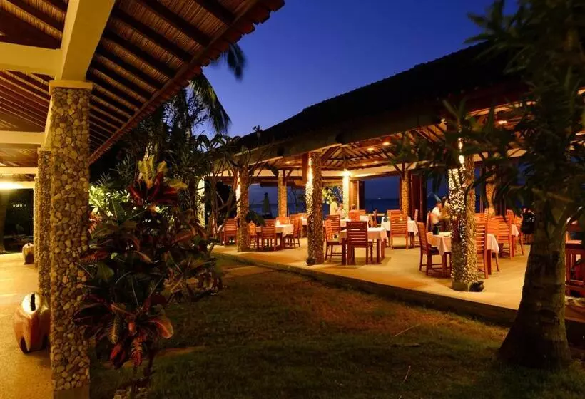 リゾートホテル Cocotinos Sekotong Lombok