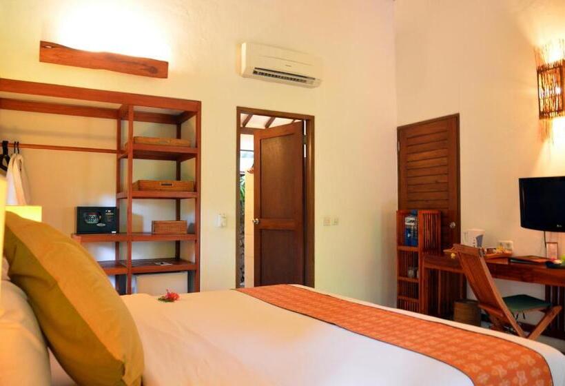 リゾートホテル Cocotinos Sekotong Lombok