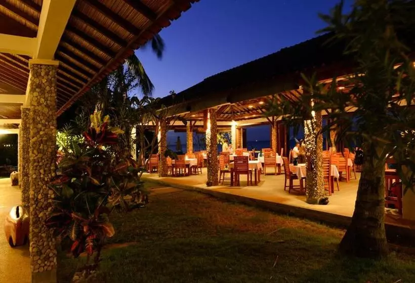 リゾートホテル Cocotinos Sekotong Lombok