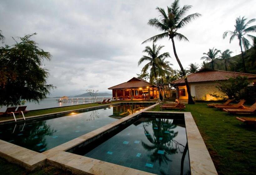 リゾートホテル Cocotinos Sekotong Lombok