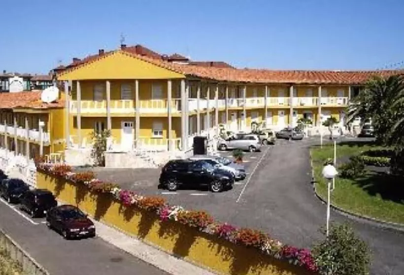 Apartamentos San Pedro En Llanes