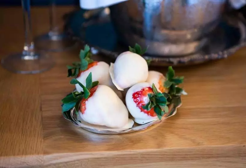 ホテル The Highlands