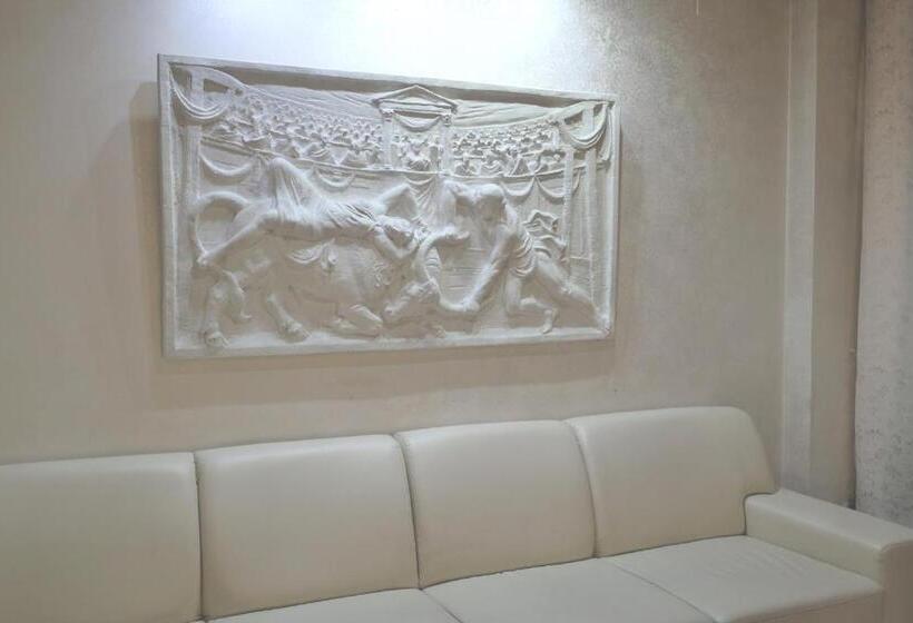 Hotel City Of Art Venice Lloyd