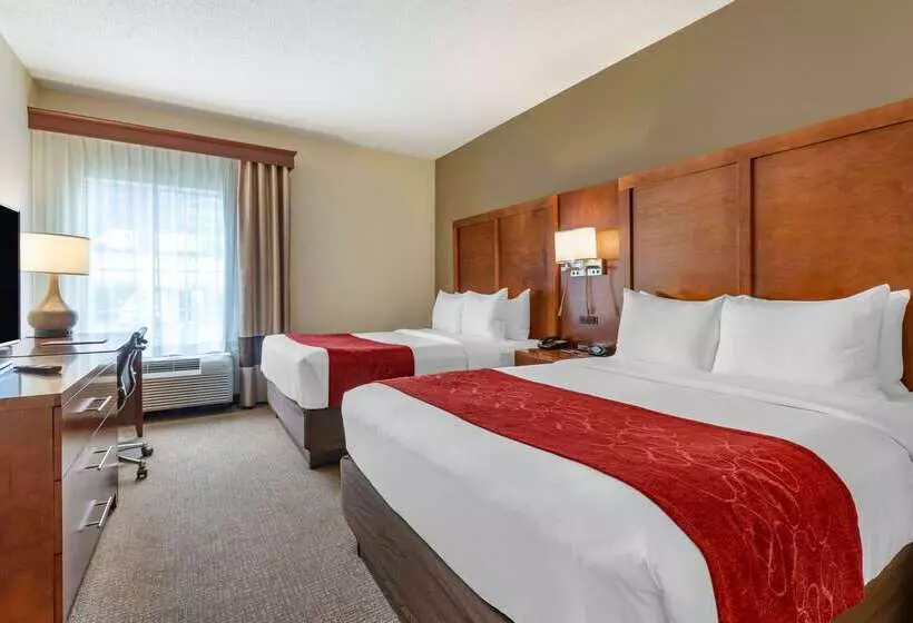 هتل Comfort Suites Newark  Harrison