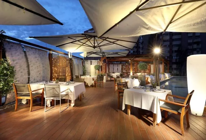 هتل Eurostars Suites Mirasierra