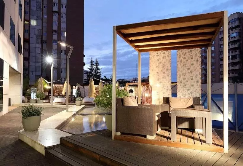 هتل Eurostars Suites Mirasierra